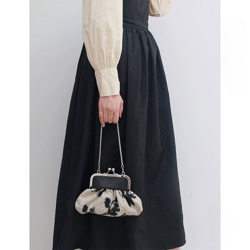 Ink niche retro handbag