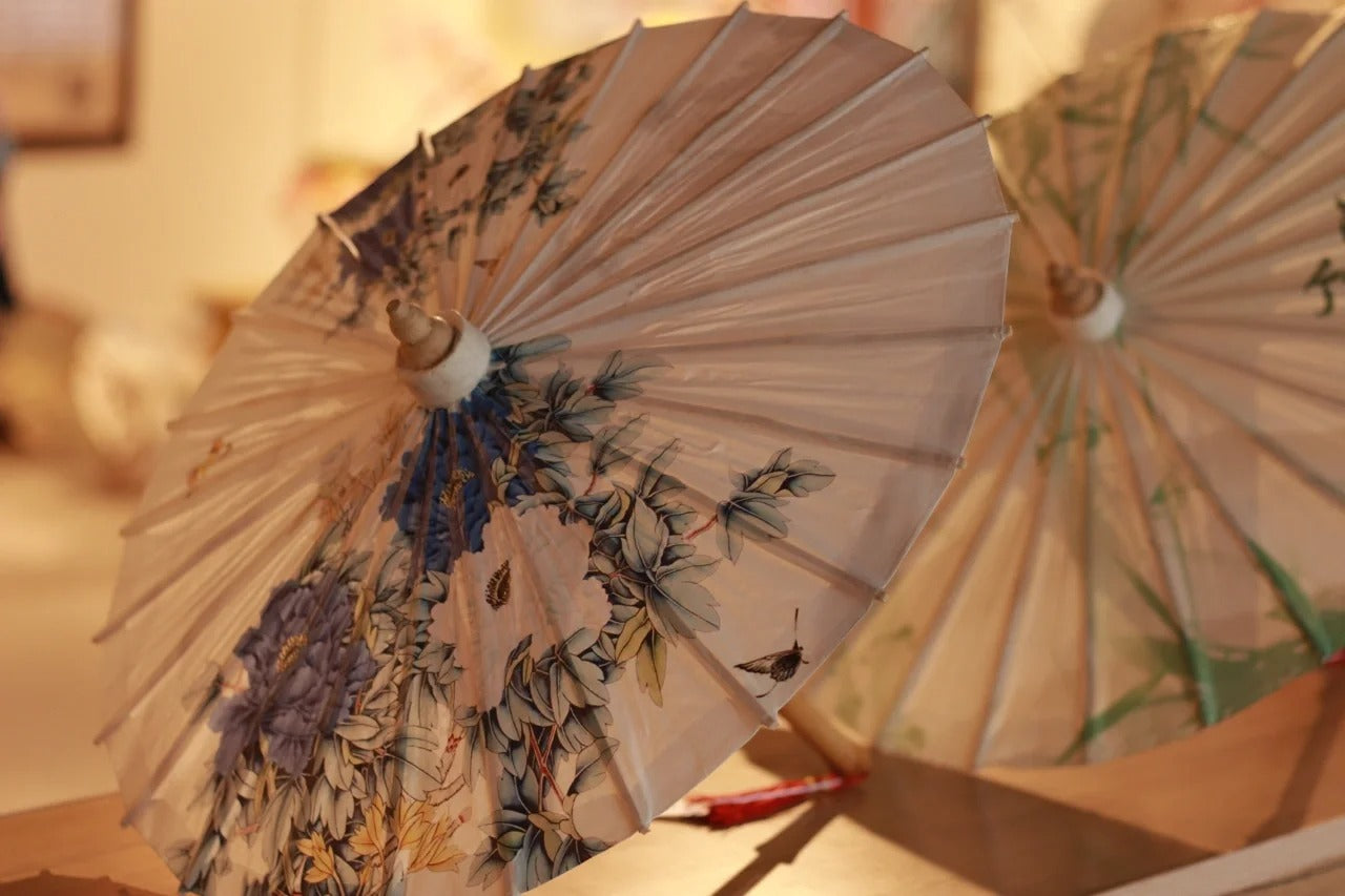 How an oil-paper umbrella was born